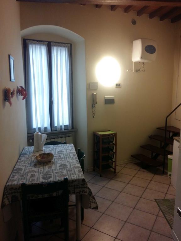Residence Di Via Perugina 22 غوبيو المظهر الخارجي الصورة